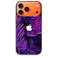 Чехол &laquo;Purple leaves&raquo; на iPhone 17 Pro арт.1689-я